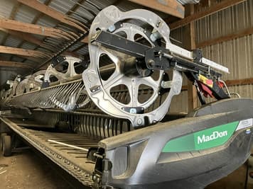 Main image MacDon FD235